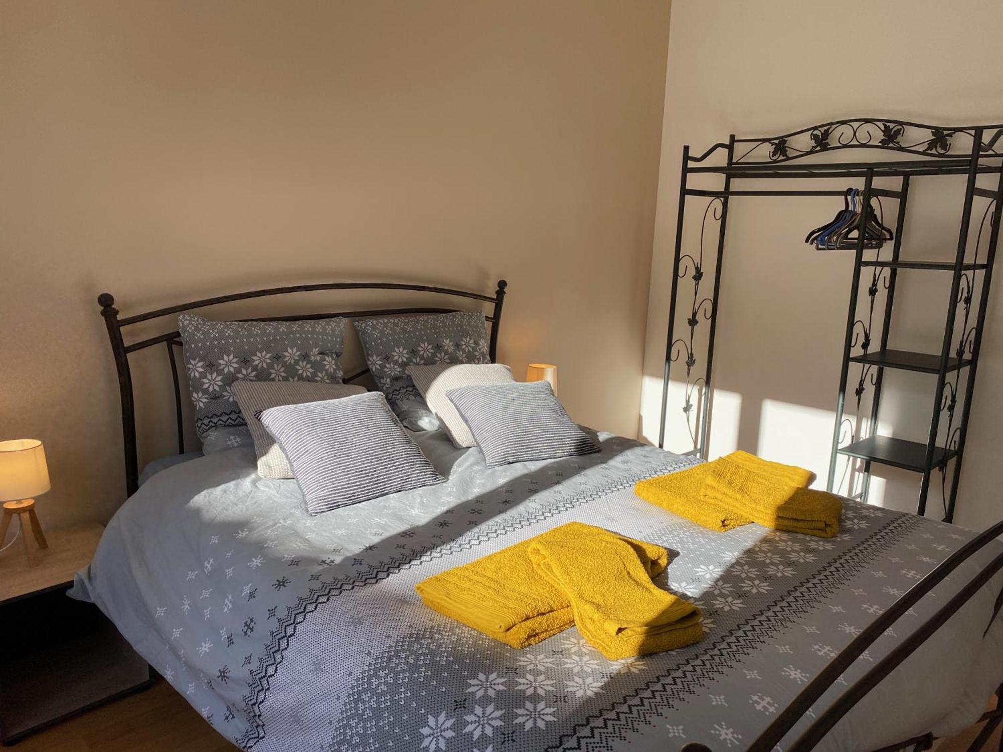 Parking Prive Gratuit, Balcon, 2 Chambres Clermont-Ferrand Esterno foto