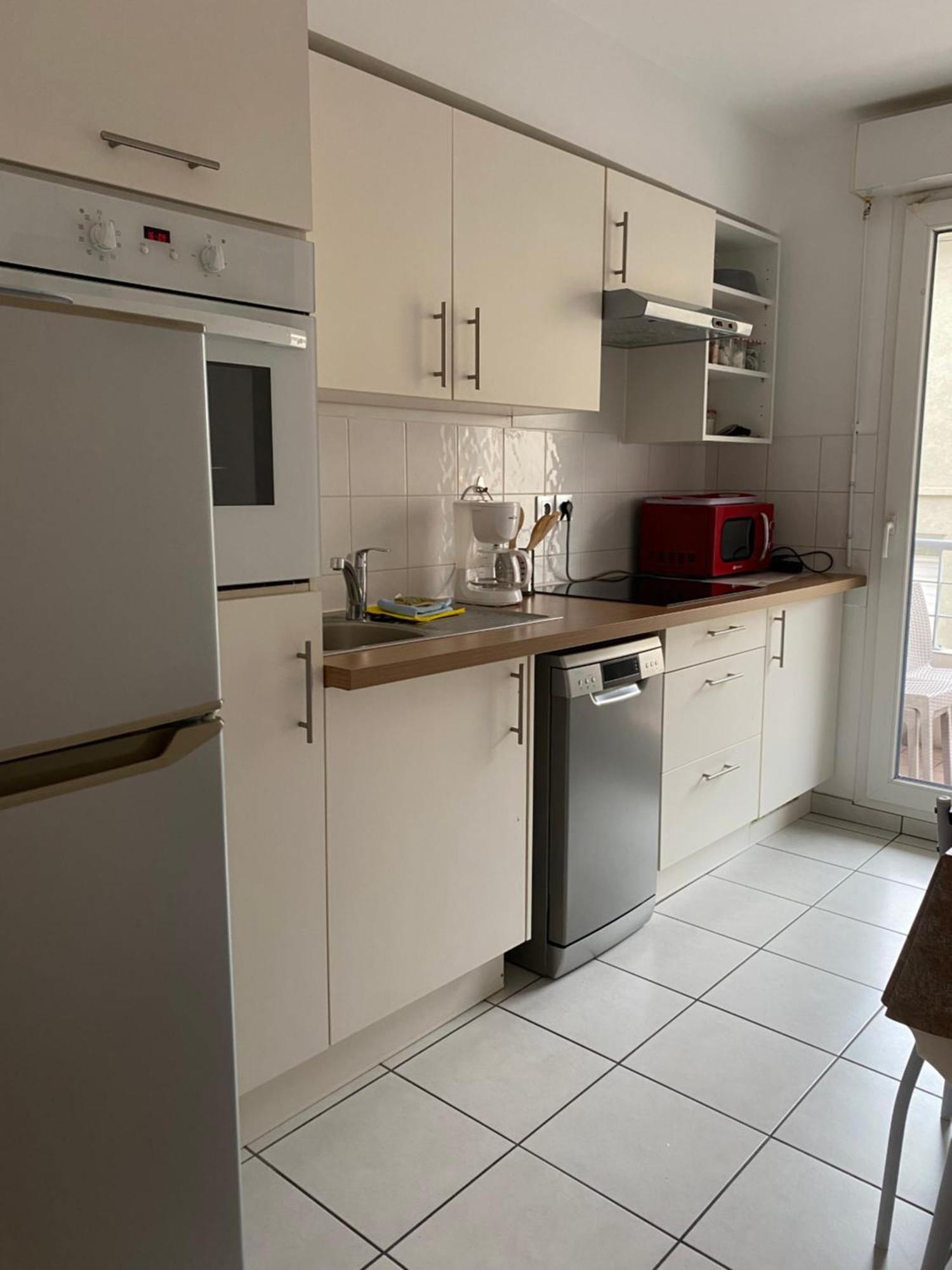 Parking Prive Gratuit, Balcon, 2 Chambres Clermont-Ferrand Esterno foto
