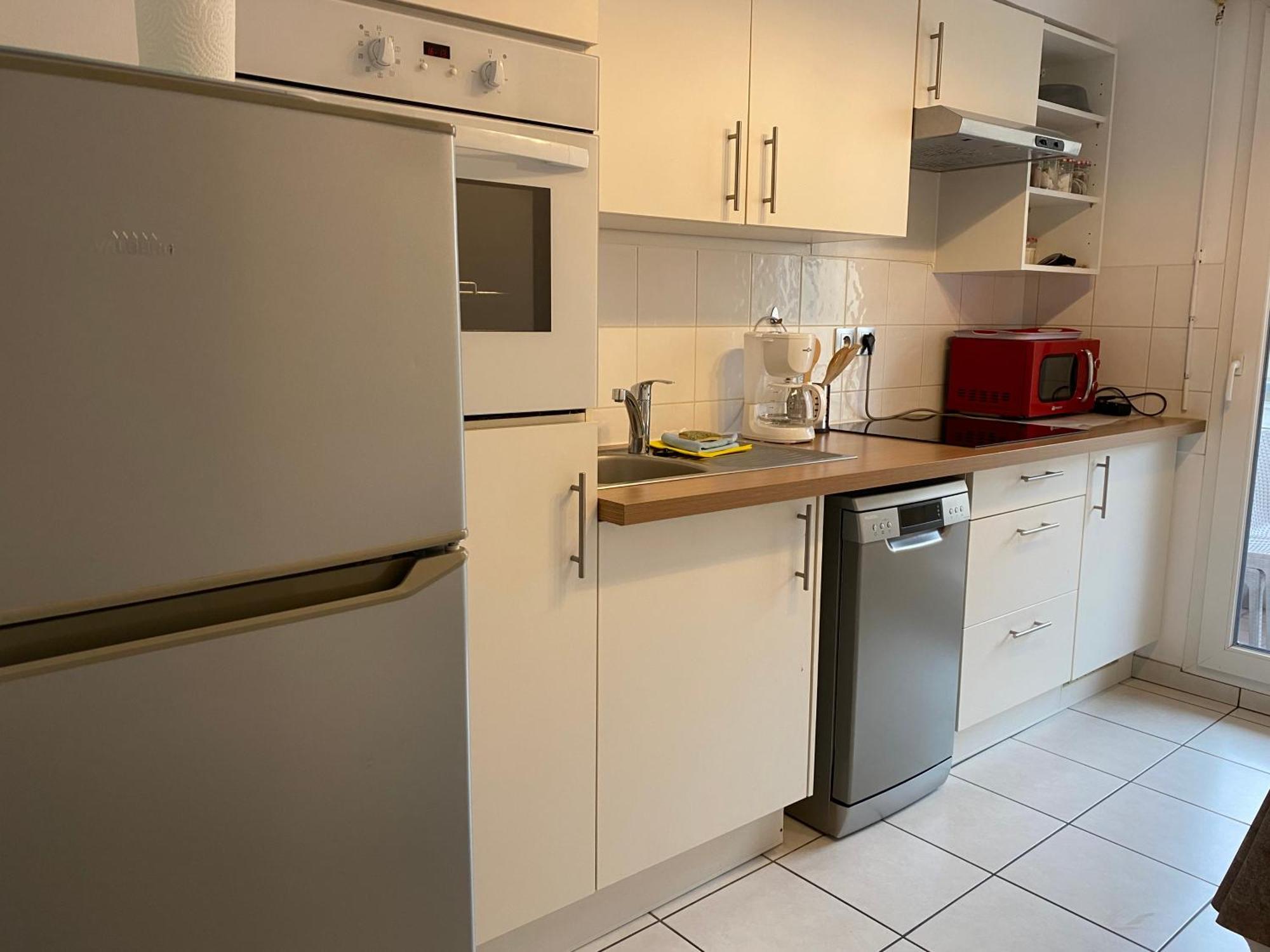Parking Prive Gratuit, Balcon, 2 Chambres Clermont-Ferrand Esterno foto